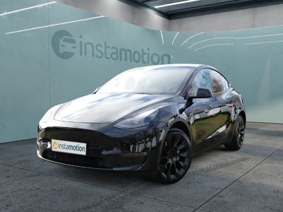 gebraucht Tesla Model Y Tesla Model Y, 15.982 km, 345 PS, EZ 12.2021, Elektro