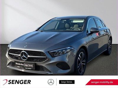 Neu Mercedes A180 Advanced 136 PS (100 kW) 2025 Grau Limousine