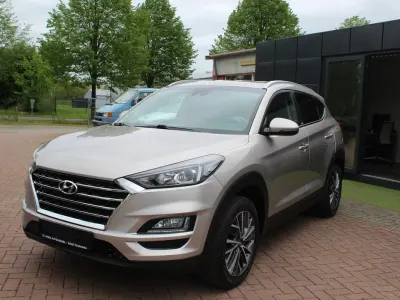 Gebraucht Hyundai Tucson Advantage 132 PS (97 kW) 2020 Beige SUV