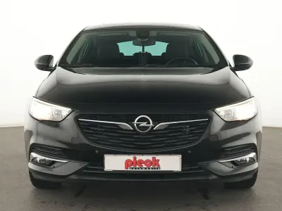 Gebraucht Opel Insignia Dynamic 165 PS (121 kW) 2019 Schwarz Limousine