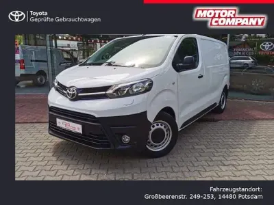 Gebraucht Toyota Proace 120 PS (88 kW) 2022 Ice white Van / Kleinbus