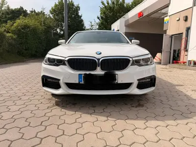 Gebraucht BMW 530e iPerformance 252 PS (185 kW) 2018 Weiß Limousine