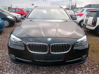 Gebraucht BMW 525 204 PS (150 kW) 2011 Schwarz Kombi