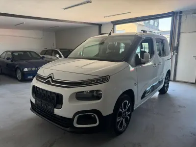 Gebraucht Citroën Berlingo Shine 131 PS (96 kW) 2020 Weiß Van / Kleinbus