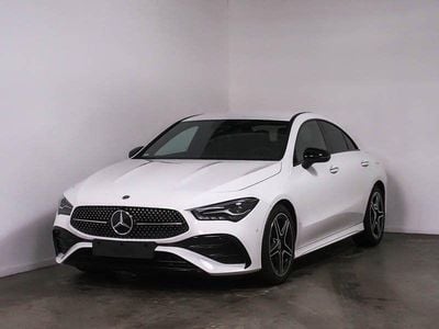 Gebraucht Mercedes CLA200 AMG 163 PS (119 kW) 2025 Weiß Limousine