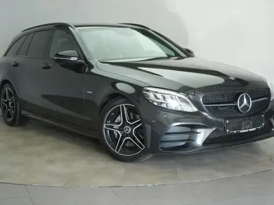 Gebraucht Mercedes C220 AMG line 194 PS (142 kW) 2021 Grau Limousine