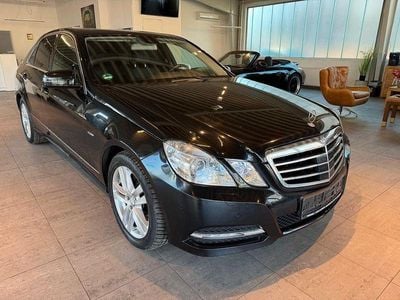 Gebraucht Mercedes E250 204 PS (150 kW) 2012 Schwarz Limousine