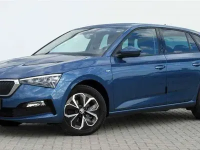 Gebraucht Skoda Scala 150 PS (110 kW) 2020 Blau / energyblau / metallic Kleinwagen