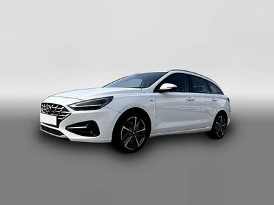 Gebraucht Hyundai i30 Trend 160 PS (117 kW) 2022 Weiß Kombi