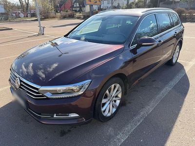 Gebraucht VW Passat R-line 120 PS (88 kW) 2016 Rot Kombi