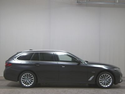 BMW 530e