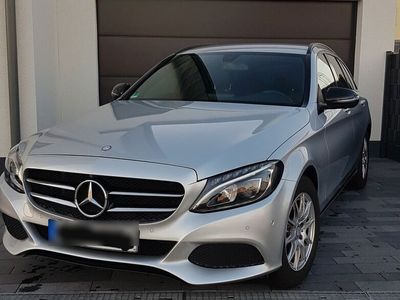 gebraucht Mercedes C180 T AVANTGARDE 360° Night-Paket Leder