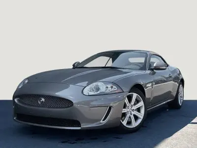 Gebraucht Jaguar XK 385 PS (283 kW) 2011 Grau Cabrio