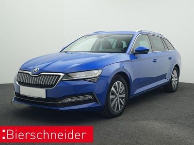 Gebraucht Skoda Superb 218 PS (160 kW) 2023 Blau Kombi