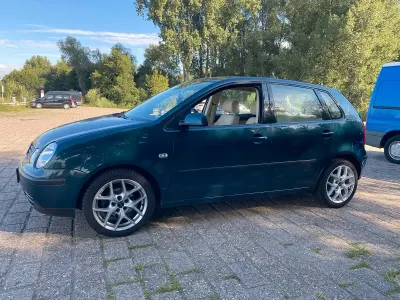 Gebraucht VW Polo 64 PS (47 kW) 2003 Grün Kleinwagen