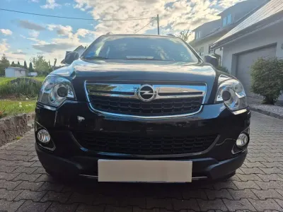 Używany Opel Antara Cosmo 184 KM (135 kW) 2014 Czarny SUV