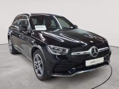 Używany Mercedes GLC200 AMG line 163 KM (119 kW) 2022 Czarny SUV