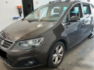Gebraucht Seat Alhambra 184 PS (135 kW) 2016 Braun Van / Kleinbus