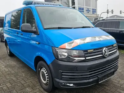 Usata VW Transporter 140 CV (102 kW) 2016 Blu Furgone