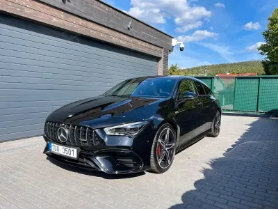 Gebraucht Mercedes CLA45 AMG Shooting Brake AMG 421 PS (309 kW) 2023 Schwarz Kombi