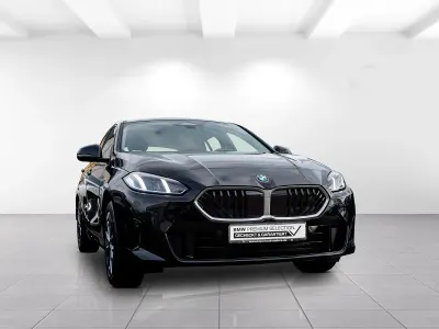 Neu BMW 116 Performance 122 PS (89 kW) 2025 Schwarz ii Kleinwagen