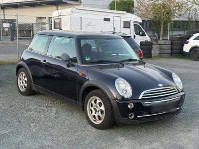 Second-hand Mini ONE Sport 90 CP (66 kW) 2005 Negru Hatchback