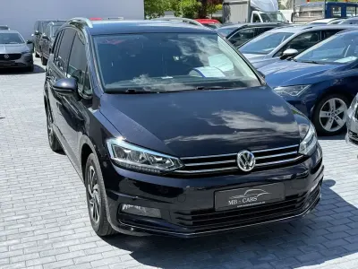 Gebraucht VW Touran Join 150 PS (110 kW) 2019 Deep black Van / Kleinbus
