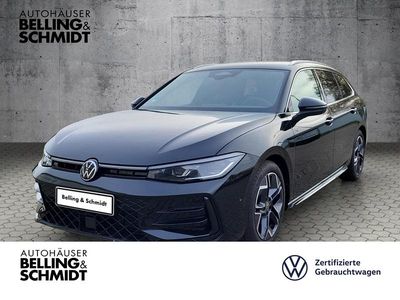 Second-hand VW Passat R-line 150 CP (110 kW) 2025 Negru Break