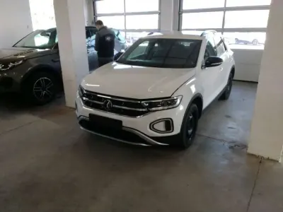 Usata VW T-Roc IQ Drive 150 CV (110 kW) 2024 Bianco SUV