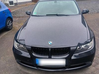 Second-hand BMW 325 218 CP (160 kW) 2005 Negru Berlinǎ