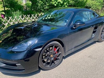 Porsche Cayman GTS