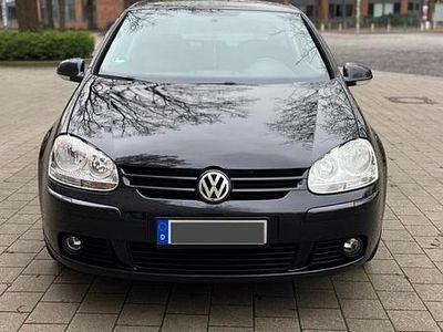 Second-hand VW Golf IV 80 CP (58 kW) 2006 Negru Berlinǎ