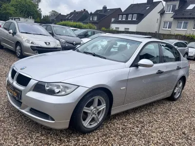 Używany BMW 320 Performance 150 KM (110 kW) 2005 Srebrny Sedan/Limuzyna
