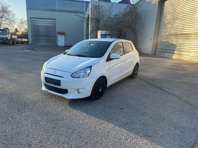 Gebraucht Mitsubishi Space Star 71 PS (52 kW) 2014 Weiß Van / Kleinbus