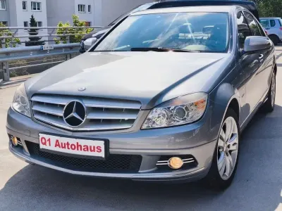 Gebraucht Mercedes C180 Avantgarde 156 PS (114 kW) 2008 Palladiumsilber  metalliclack Limousine