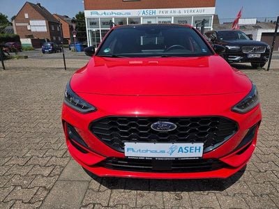 Gebraucht Ford Focus ST-Line X 125 PS (91 kW) 2024 Rot Limousine