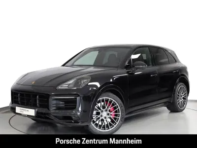 Usata Porsche Cayenne GTS Chrono 460 CV (338 kW) 2021 Nero SUV