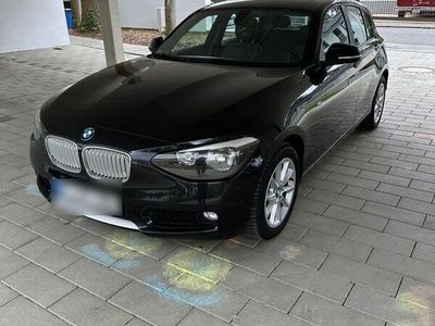 gebraucht BMW 118 d Urban Line Klimaautomatik TÜV Neu!
