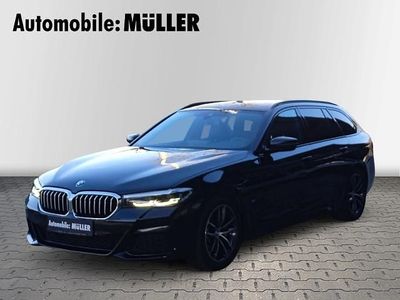 Gebraucht BMW 530 M Sport 245 PS (180 kW) 2022 Black sapphire metallic Kombi