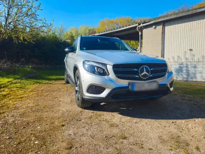 Gebraucht Mercedes GLC220 Night 170 PS (125 kW) 2016 Silber SUV