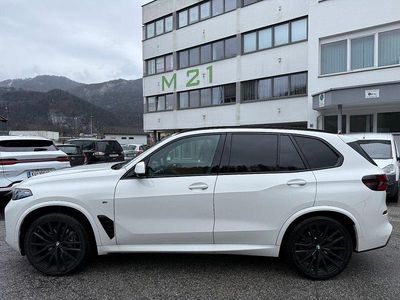 Gebraucht BMW X5 M Sport 298 PS (219 kW) 2025 Weiß SUV