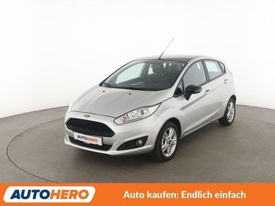 Gebraucht Ford Fiesta Trend 101 PS (74 kW) 2017 Grau Kleinwagen