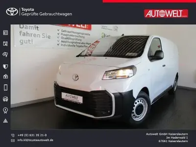 Gebraucht Toyota Proace 145 PS (106 kW) 2025 Weiß Van / Kleinbus