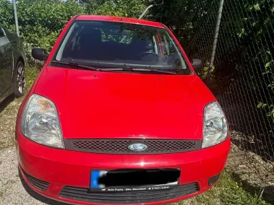 Gebraucht Ford Fiesta 2005 Rot Kleinwagen