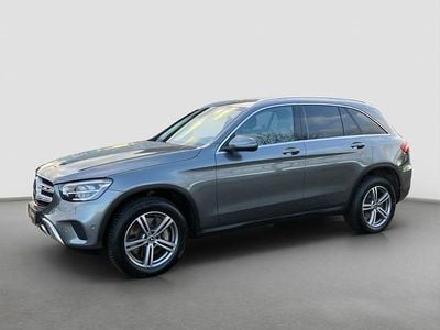 Gebraucht Mercedes GLC300e 306 PS (225 kW) 2021 Metalliclack selenitgrau (metallic) SUV