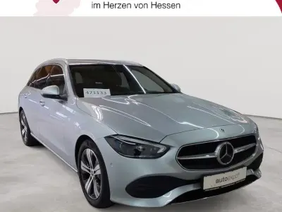 Gebraucht Mercedes C200 163 PS (119 kW) 2023 Silber Limousine