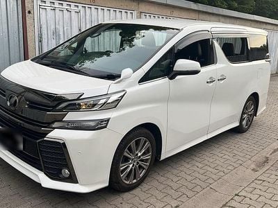 Gebraucht Toyota Alphard 182 PS (133 kW) 2016 Weiß Van / Kleinbus
