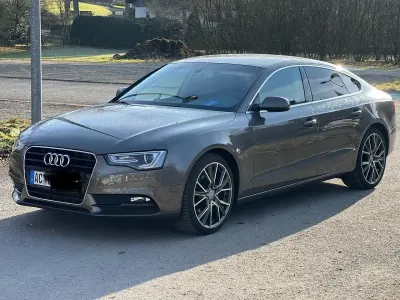 Gebraucht Audi A5 Design 177 PS (130 kW) 2015 Andere farben Coupé