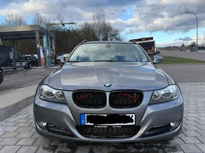 Gebraucht BMW 320 177 PS (130 kW) 2008 Grau Kombi