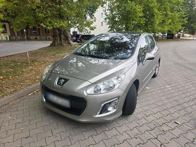 Gebraucht Peugeot 308 Allure 120 PS (88 kW) 2011 Andere farben Limousine